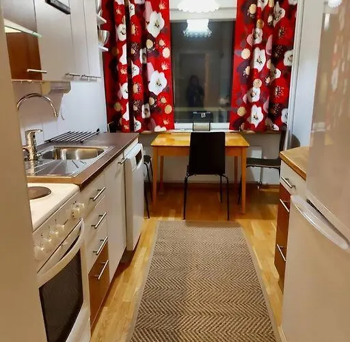 公寓 Kaksio Idyllisellae Alueella Laehellae Luontoa.