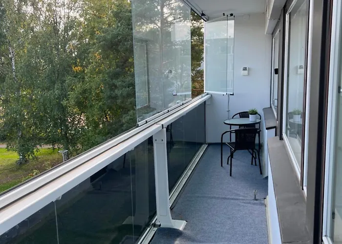 Kaksio Idyllisellae Alueella Laehellae Luontoa. * Kuopio